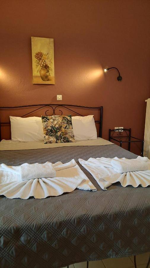 Appart’hôtel pour 2 personnes, avec Balcon et Terrasse ainsi que Jardin et Vue
