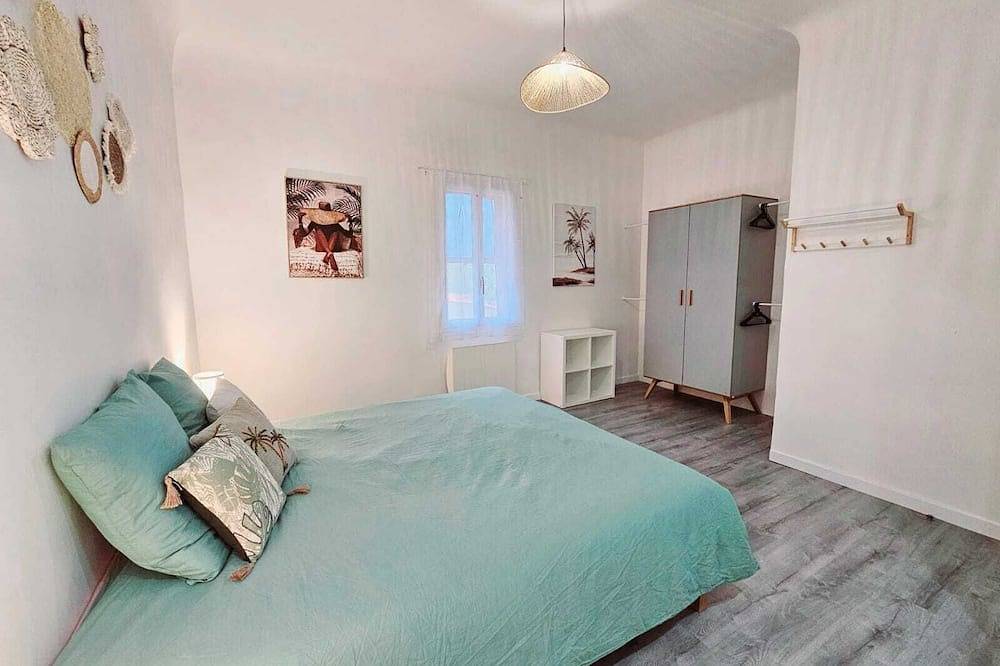 Camargue - La Saline forézienne - Salin de Giraud in Arles, Arles region