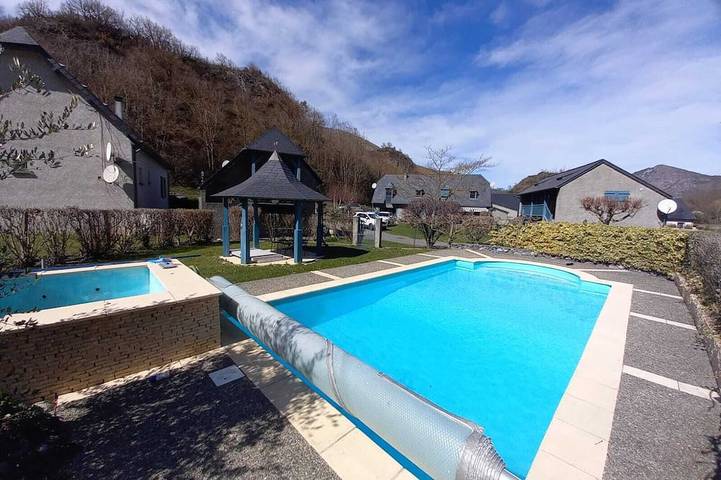 Maison de vacances pour 26 personnes, avec jacuzzi, animaux acceptés