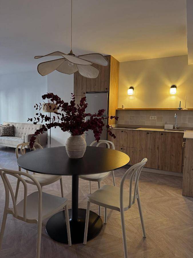 Apartamento de vacaciones para 8 personas, con vistas y balcón - 1