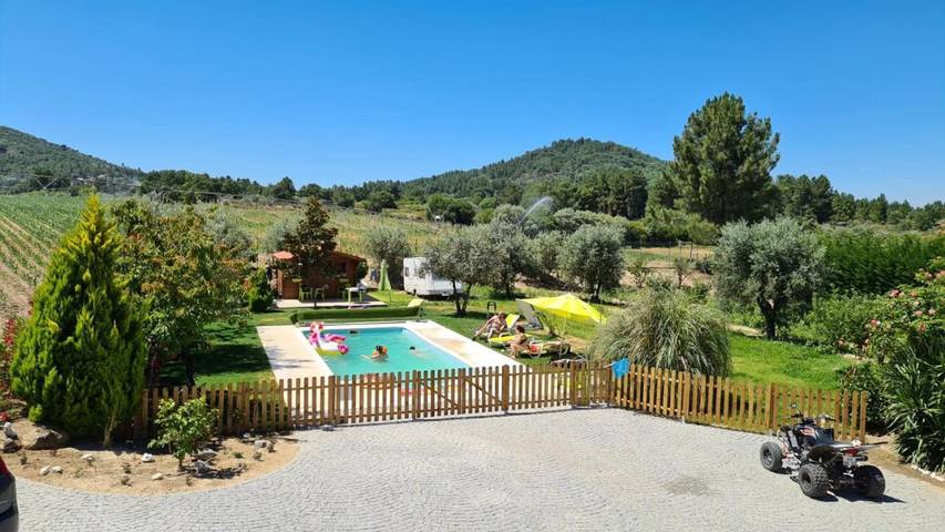 Location de vacances pour 12 personnes, avec piscine ainsi que vue et jardin dans Belmonte - 2