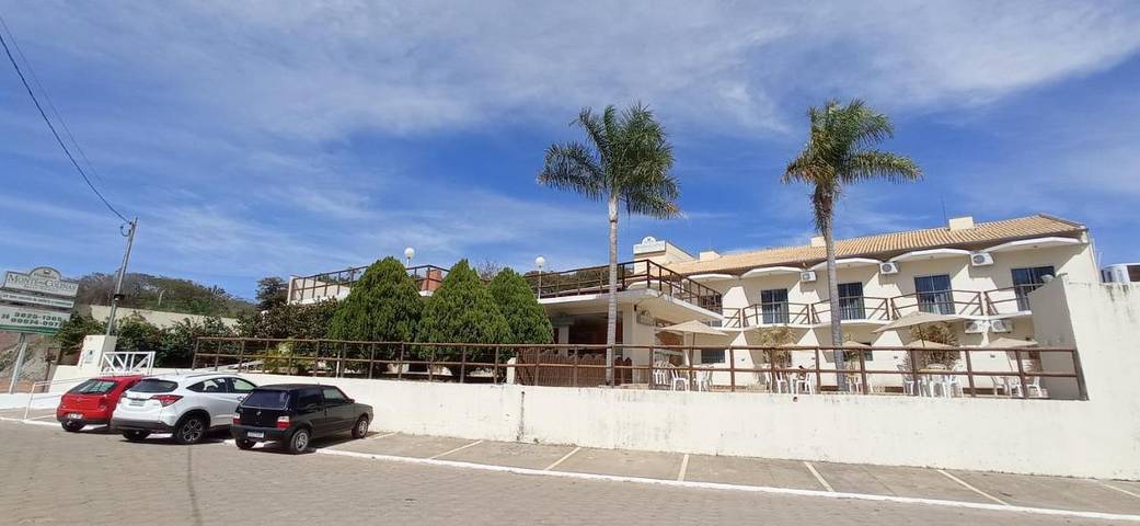 Hôtel pour 3 personnes, avec jardin ainsi que piscine et jacuzzi