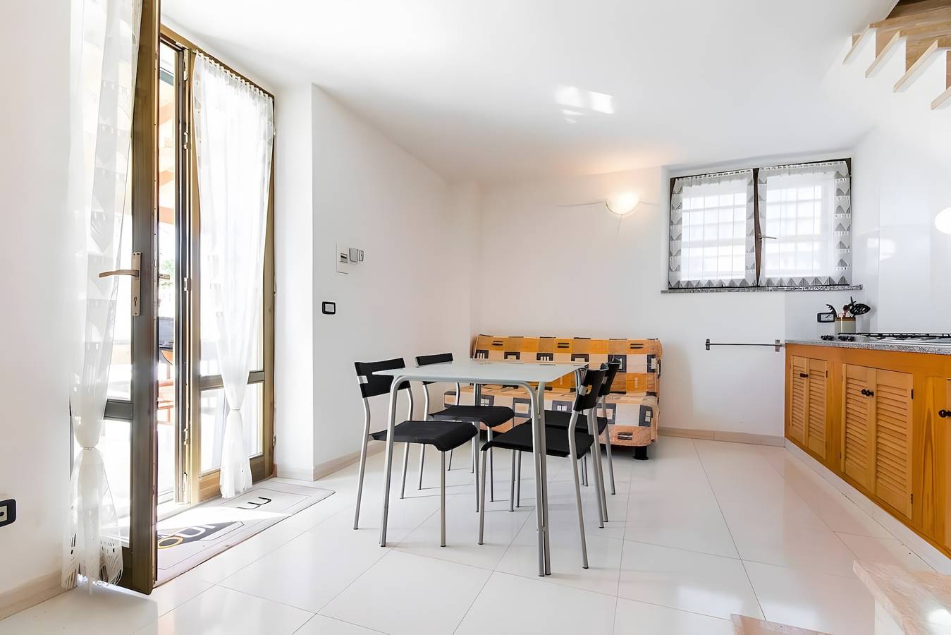 Appartamento intero, Appartamento 'Spiaggia E Relax' con Terrazza Privata, Giardino e Aria Condizionata in Calasetta, Sant'Antioco
