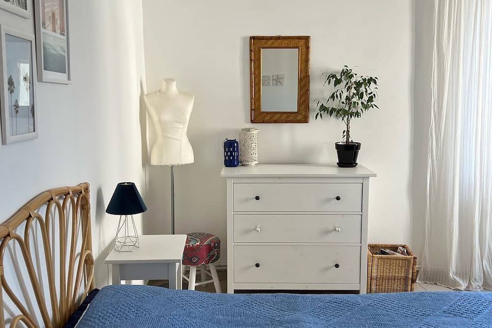 Ganze Wohnung, Helle und luftige Wohnung in der gemütlichen Altstadt von Terracina in Terracina, Pontinische Ebene