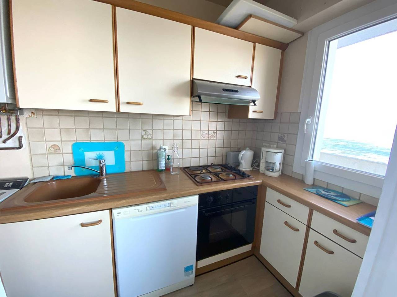 Appartement entier, Appartement 2 chambres avec vue sur mer et parking à Perros-Guirec in Perros-Guirec, Côte de Granit Rose