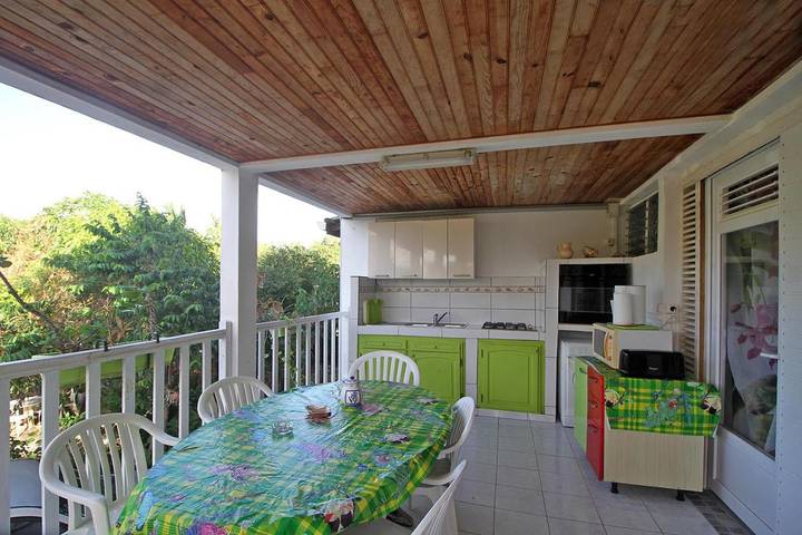 Gîte pour 6 personnes, avec balcon dans Cap Chevalier