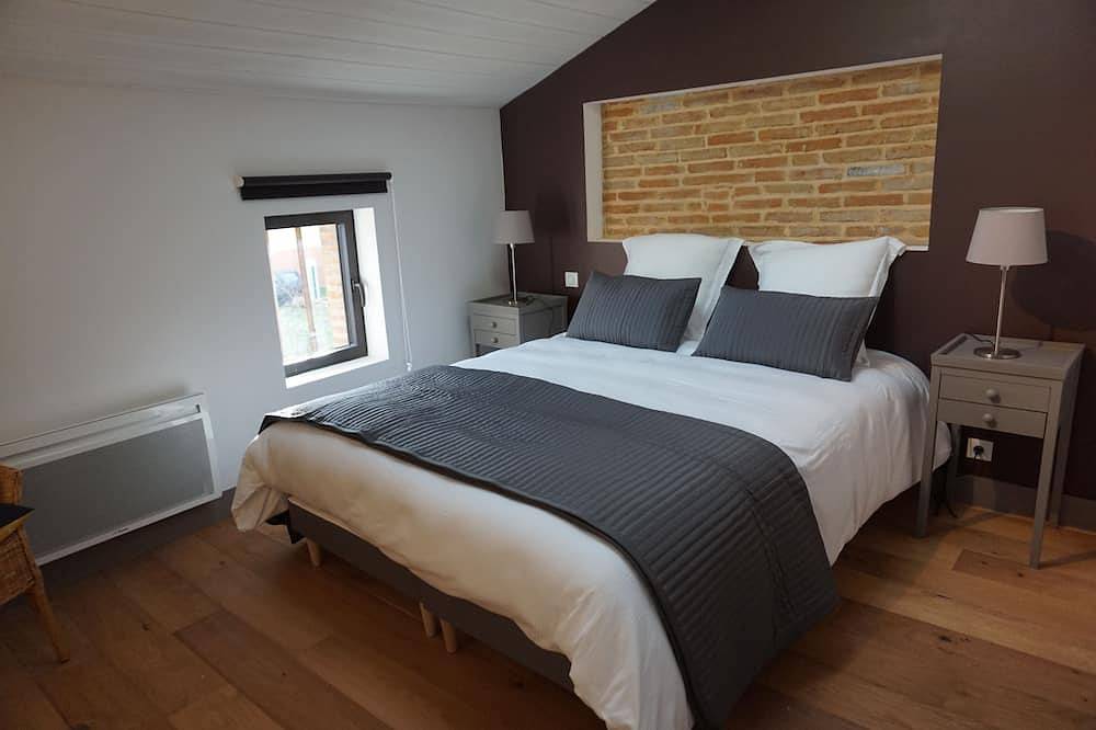 Apartamento entero, Loft-style apartment - 80m2, quiet, close to Airbus and Meett in Beauzelle, Alto Garona
