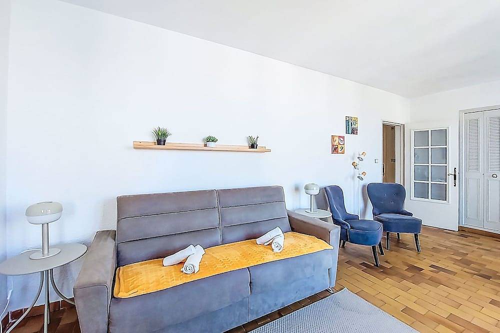 Appartement entier, Hameau la Madrague in Saint-Cyr-sur-Mer, Côte méditerranéenne (France)