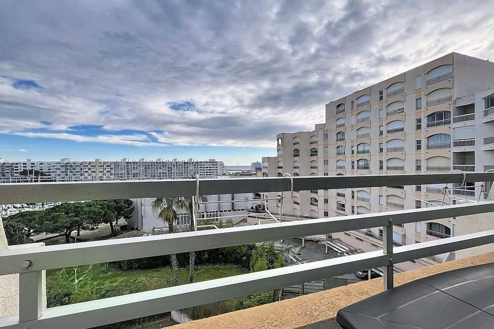 Apartamento entero, Estudio cabina con aire acondicionado y vista al mar cerca de la playa in Mauguio, Côte d'Améthyste