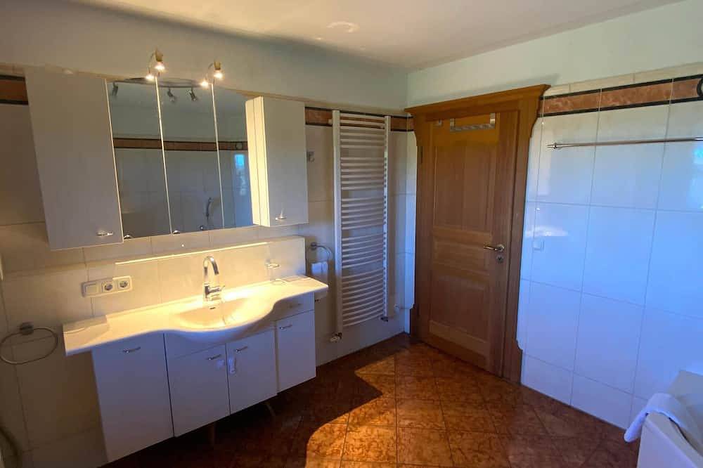 Ganze Wohnung, Ferienwohnung Romantica in Baunigl, Riedering