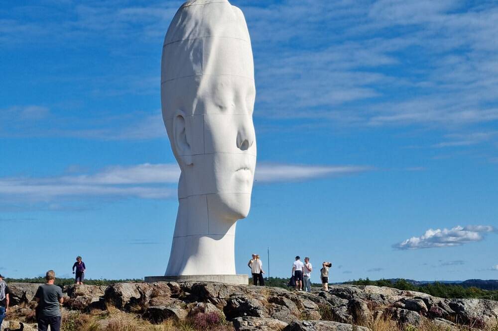 Großes Haus mit zwei Wohnungen im Zentrum von Skärhamn | Se09100 in Skärhamn, Norra Västkusten