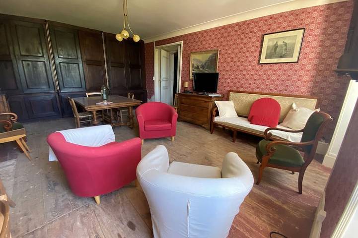 Gîte pour 10 personnes, avec jardin à La Cresse - 2