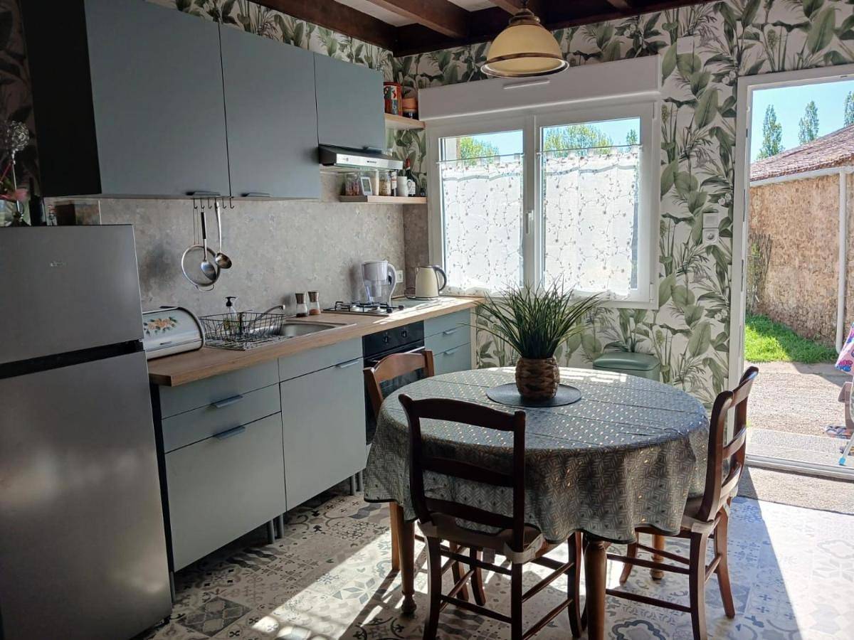 Appartement entier, Studio aux portes de Parthenay in Châtillon-sur-Thouet, Deux-Sèvres