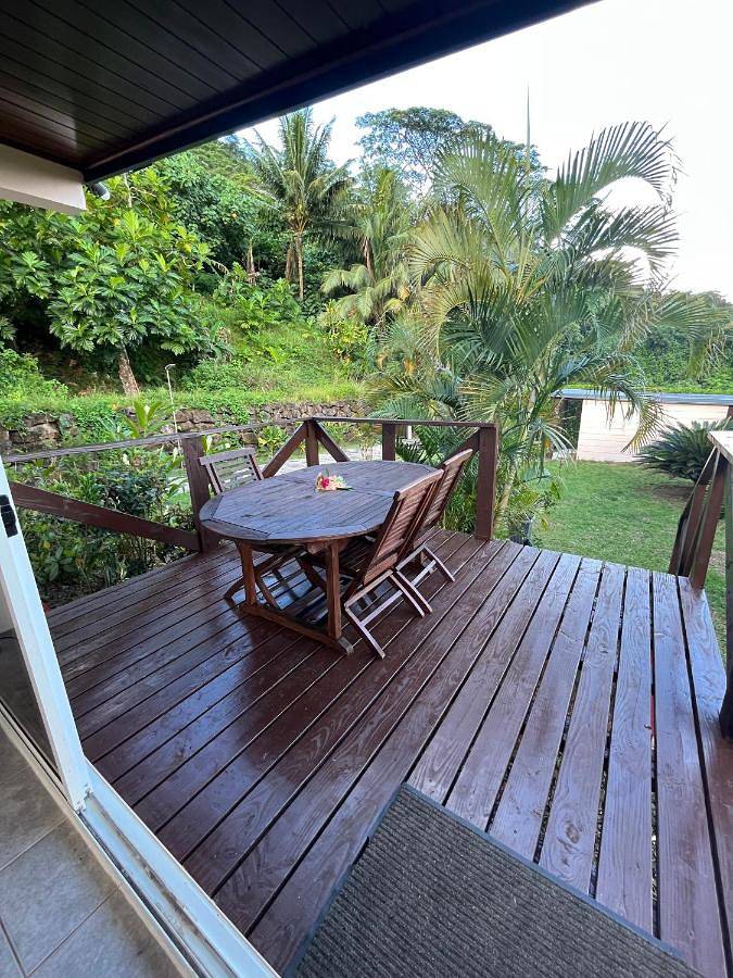 Location de vacances pour 6 personnes, avec vue ainsi que jardin et terrasse dans Taha'a - 4