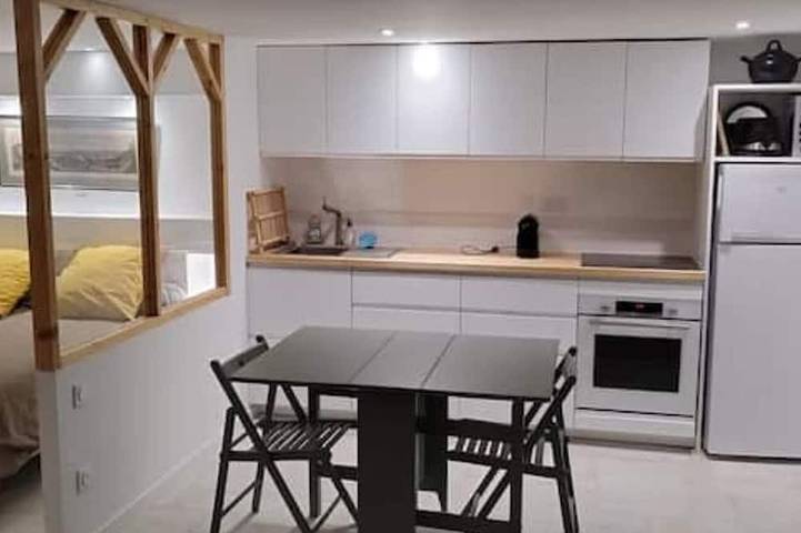 Gîte pour 4 personnes, avec piscine à Saint-Georges-d'Espéranche - 3