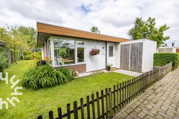 Bungalow für 4 Personen, mit Terrasse und Garten in Nordholland