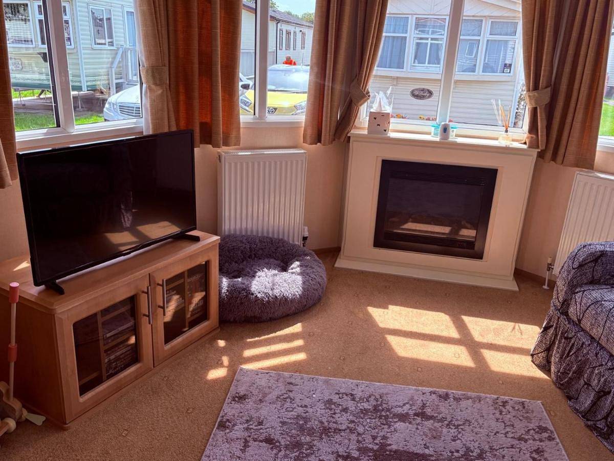Mobile Home in Sherwood Forest, Nottinghamshire