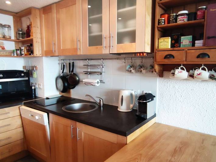 Ganze Wohnung, Charmante Wohnung im Herzen des Weilers in Isola 2000, Isola
