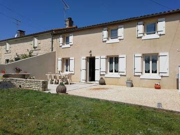 Gîte pour 8 personnes, avec jardin et terrasse à Villiers-en-Plaine