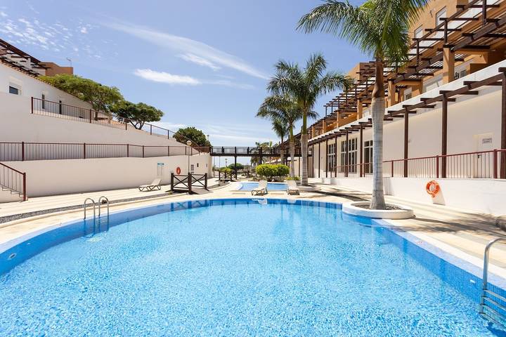 Holiday rental for 6 people, with Terrace and Pool in Amarilla Golf