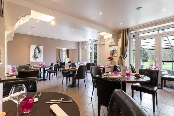 Location de vacances pour 4 personnes, avec jacuzzi ainsi que sauna et jardin à Moret-sur-Loing - 2