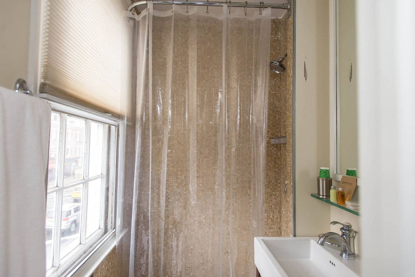 Estudio entero, The India Room in New York in Manhattan, Nueva York