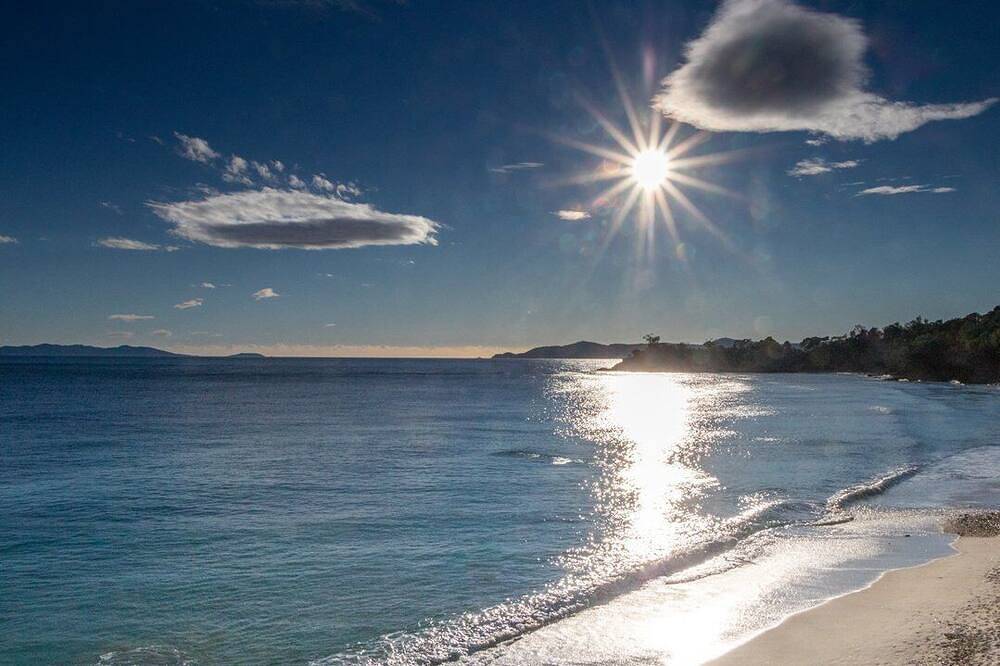 Ganze Wohnung, Vermietung Wohnung 3 Zimmer Füße im Wasser Reiter. in Cavalière, Le Lavandou