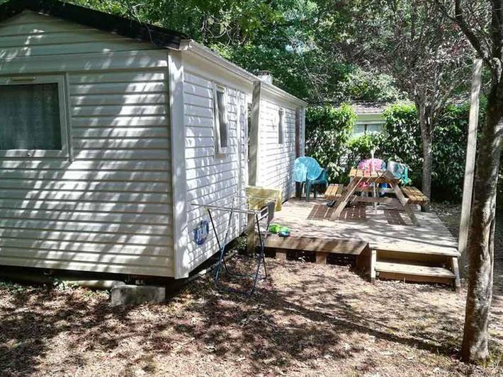 Location de vacances pour 5 personnes, avec terrasse et piscine à Mayrac - 2