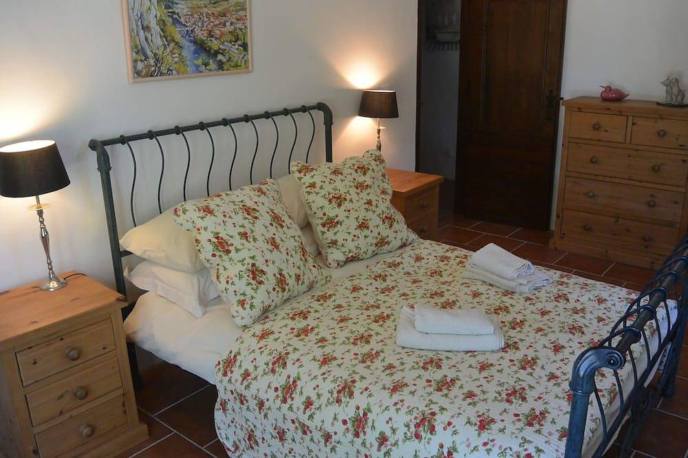 Conversion de grange fantastique près de Cordes sur Ciel avec 4 chambres et piscine in Itzac, Région d'Albi