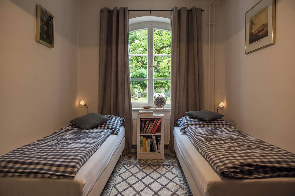 Altes Forstamt im Teutoburger Wald\nferienwohnung Kutscherstube in Altenbeken, Teutoburger Wald