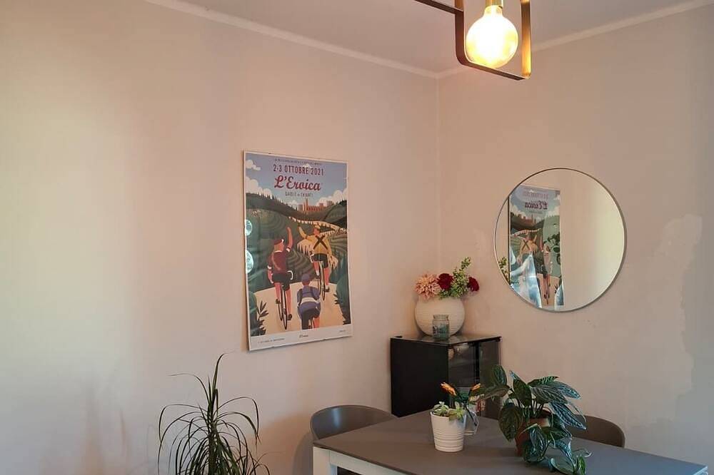 Appartamento intero, Bright & Cozy Apartment with balcony in Trento in Cognola, Trento