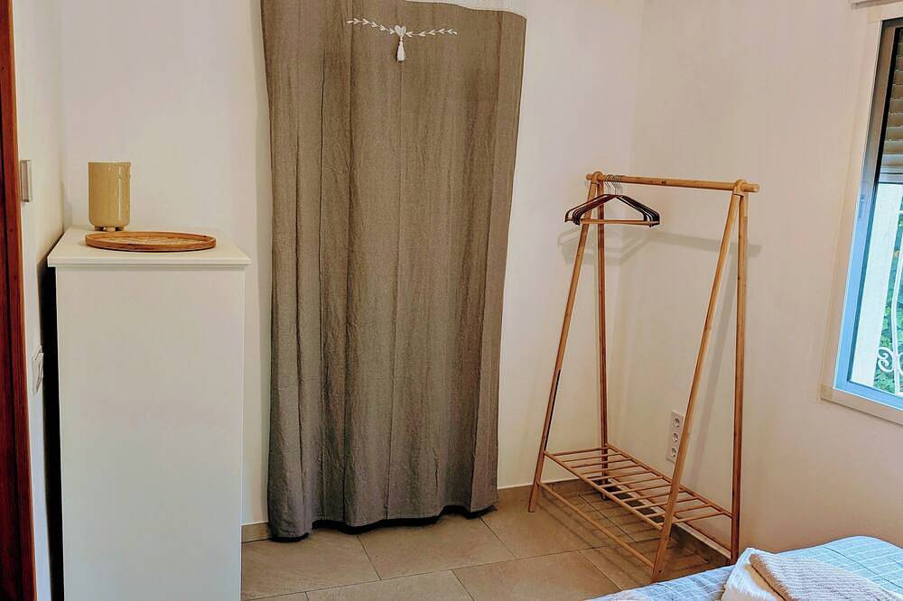 Vacation home (10 people) for families with pool, garden, roof terrace, close to the beach in Bellreguart, Costa de Valencia