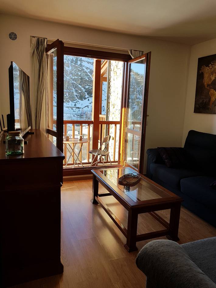 Gîte pour 5 personnes, avec balcon, animaux acceptés à Soldeu - 3