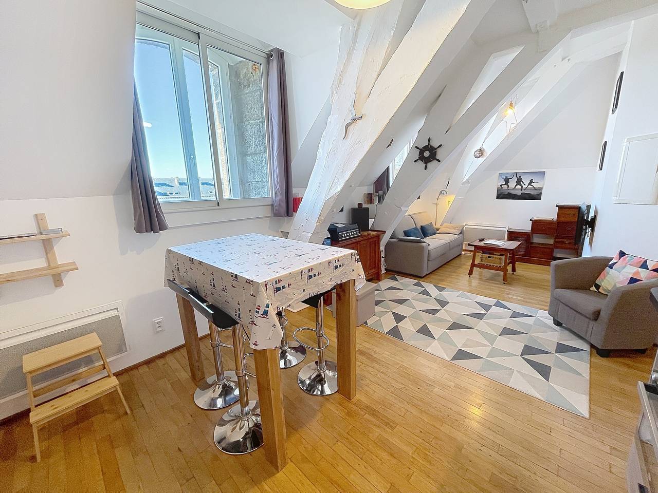 Ganze Wohnung, Gemütliche Wohnung, 200m Strand, privater Parkplatz, Wifi in Granville, Côte de la Déroute