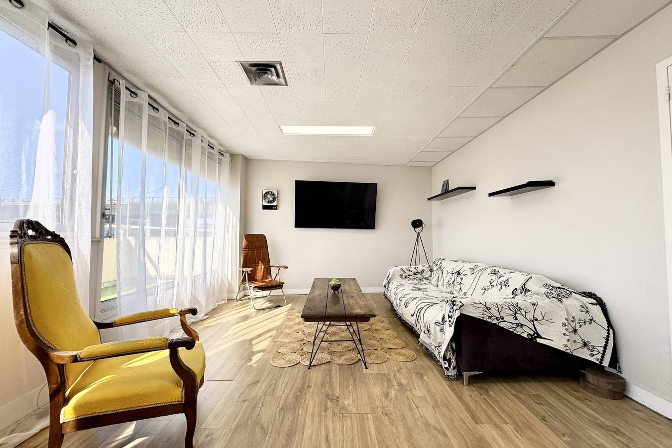 Apartamento entero, Gare à pied – 5 chambres, confort & espace in Lorient, Côte des Mégalithes