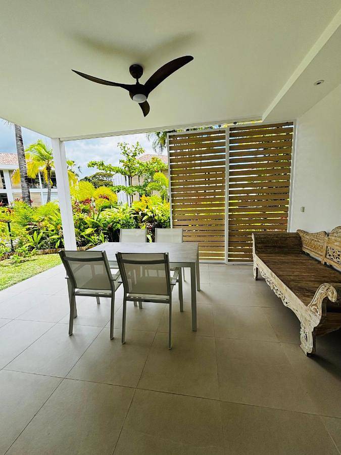 Gîte pour 2 personnes, avec piscine et jardin dans Paea - 4