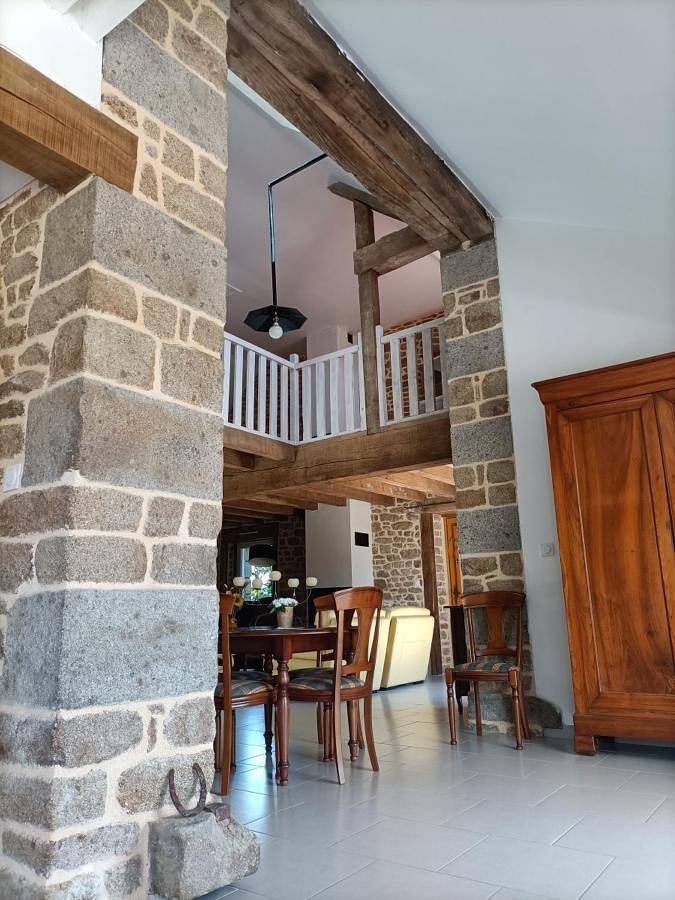 Location de vacances pour 4 personnes, avec jardin, animaux acceptés à Saint-Georges-de-Reintembault - 3