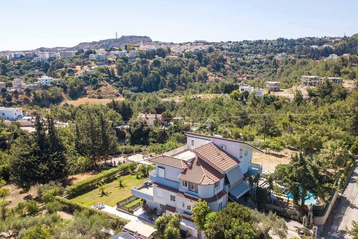 Ferienhaus für 22 Personen, mit Garten und Pool sowie Ausblick in Koskinou - 3
