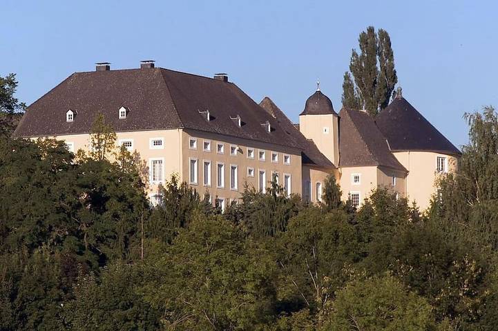 Chambre triple douche / Wc / TV - Schloss Thorn in Palzem, Arrondissement de Trèves-Sarrebourg