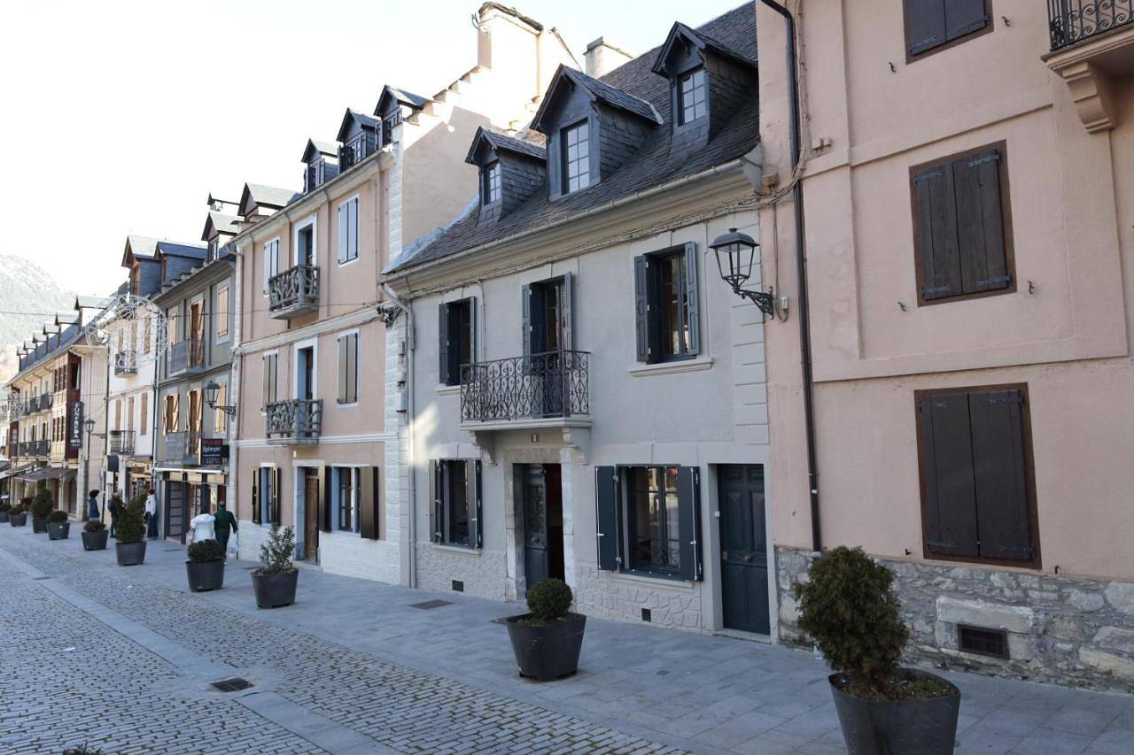Casa Passeg dera Libertat 8 in Viella, viella e mijaran