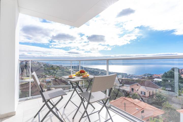 Ferienwohnung für 6 Personen, mit Terrasse und Meerblick - 1