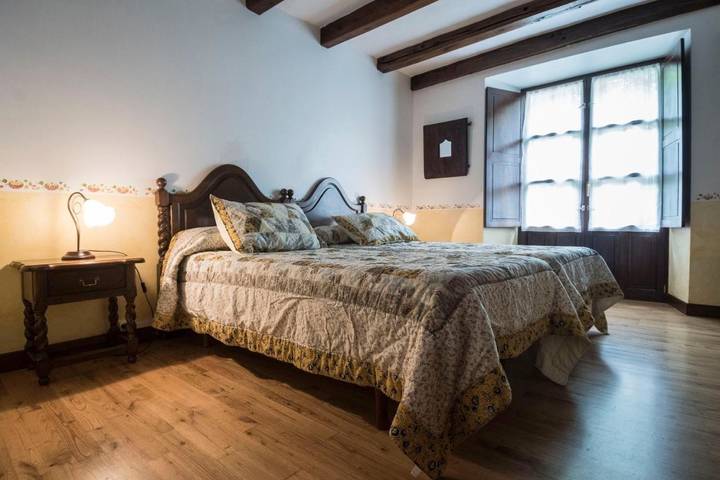 Casa rural para 8 personas, con balcón y vistas en Valle de Aezkoa - 3