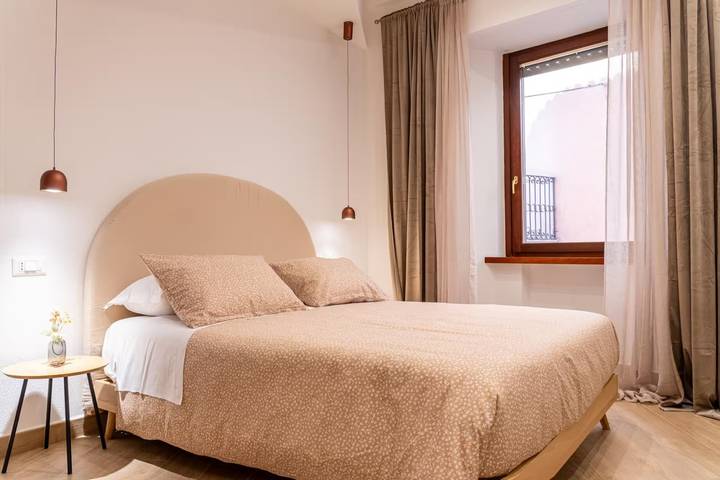Chambre 'Armonica Rooms - Camera Himeros' avec Wi-Fi et climatisation in Castellammare di Stabia, Sorrento Coast