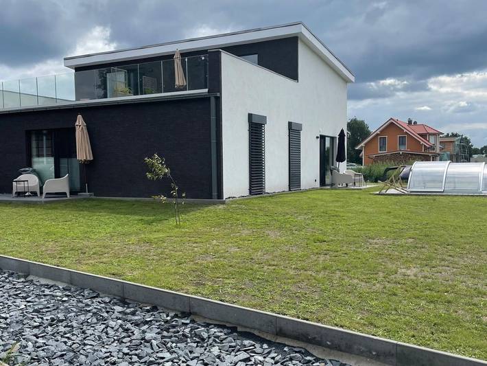 Ferienwohnung für 3 Personen, mit Ausblick und Terrasse sowie Garten und Pool, mit Haustier in Ueckermünde