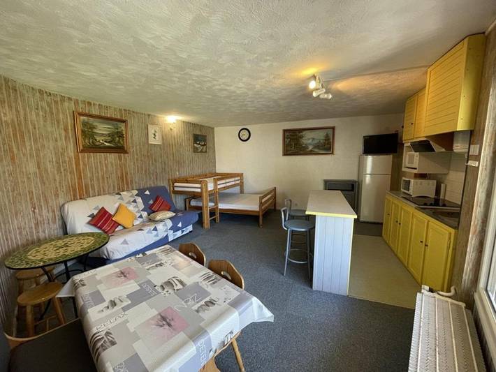 Gîte pour 5 personnes, avec balcon dans Station du Lioran