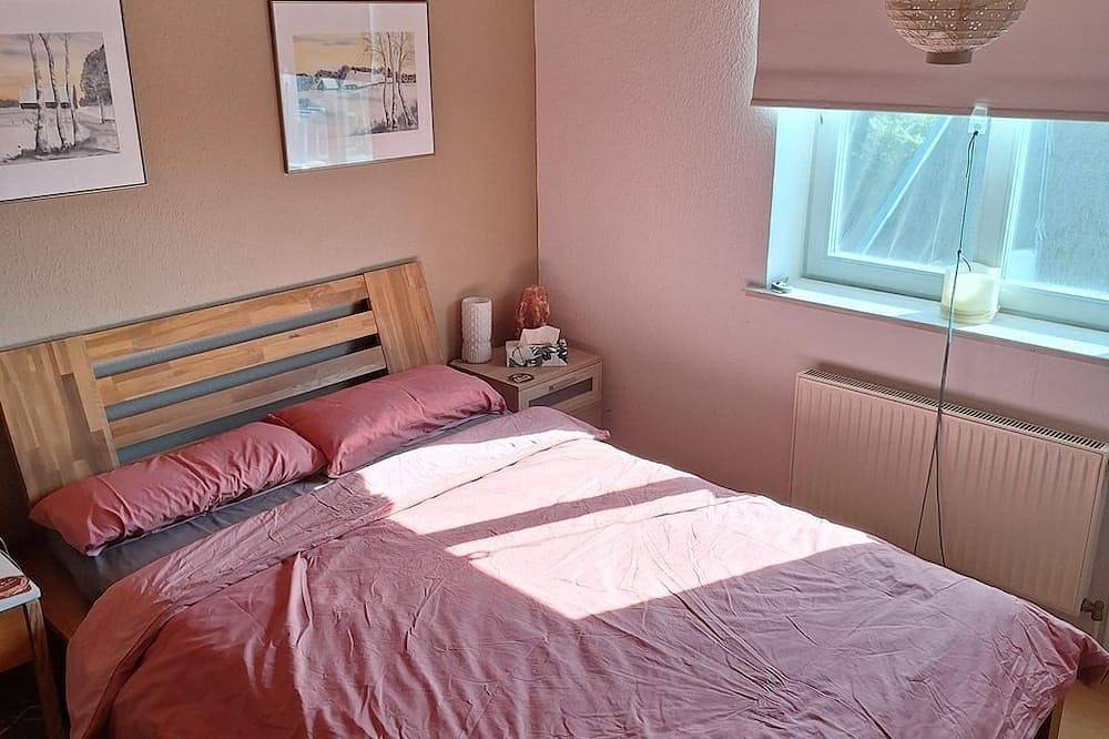 Ganze Wohnung, Burgfelde, Ferienwohnung - Wohnung 2. Og in Bad Segeberg, Kreis Segeberg