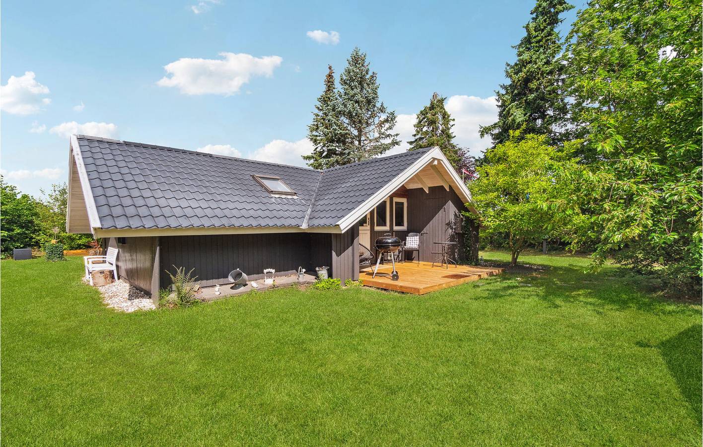 Ferienhaus für 4 Personen mit Terrasse in Vellerup, Skibby