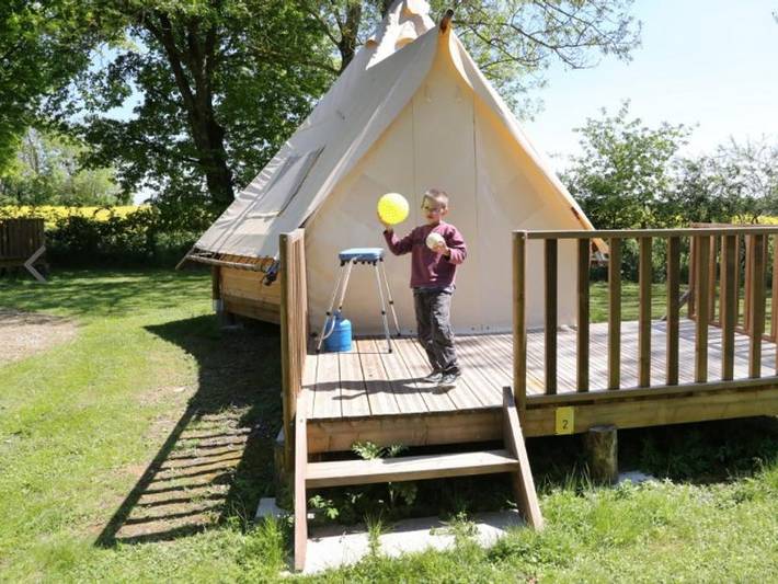 Camping pour 4 personnes dans l' Ain - 4