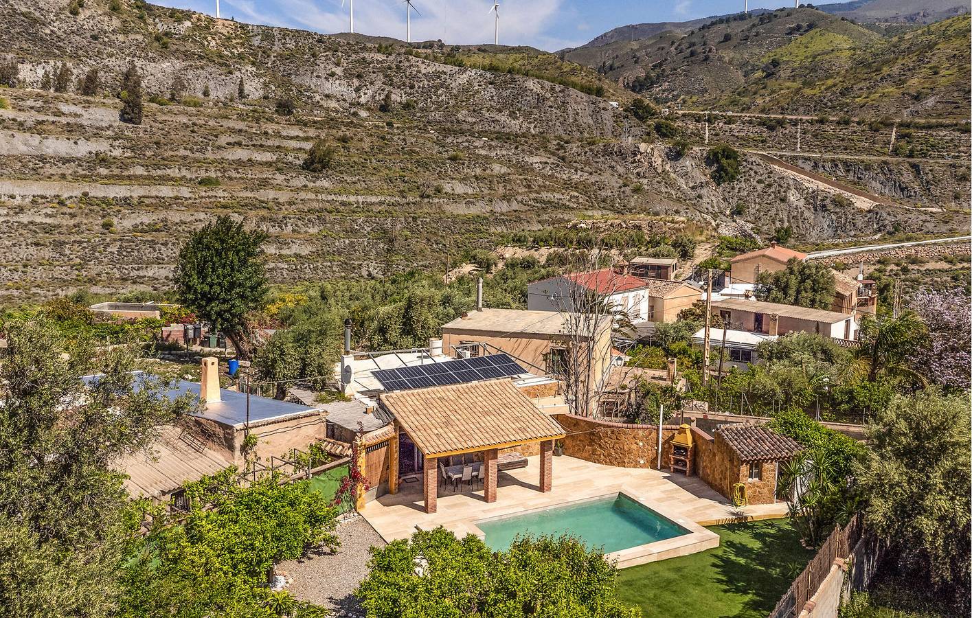 Appartement moderne avec piscine et grill, centre d'Acebuches - 200 m de la rivière in Acebuches, El Pinar