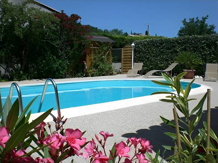 Chambre d’hôte pour 2 personnes, avec piscine et jardin dans Privas - 4